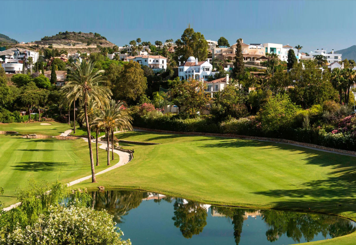 Spain Costa del Sol THE FLAG COSTA DEL GOLF Package - 4 Seasons Golf Tour